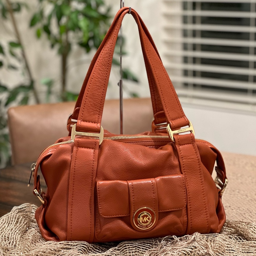 MICHAEL KORS FULTON SATCHEL - BURNT ORANGE PEBBLE LEATHER